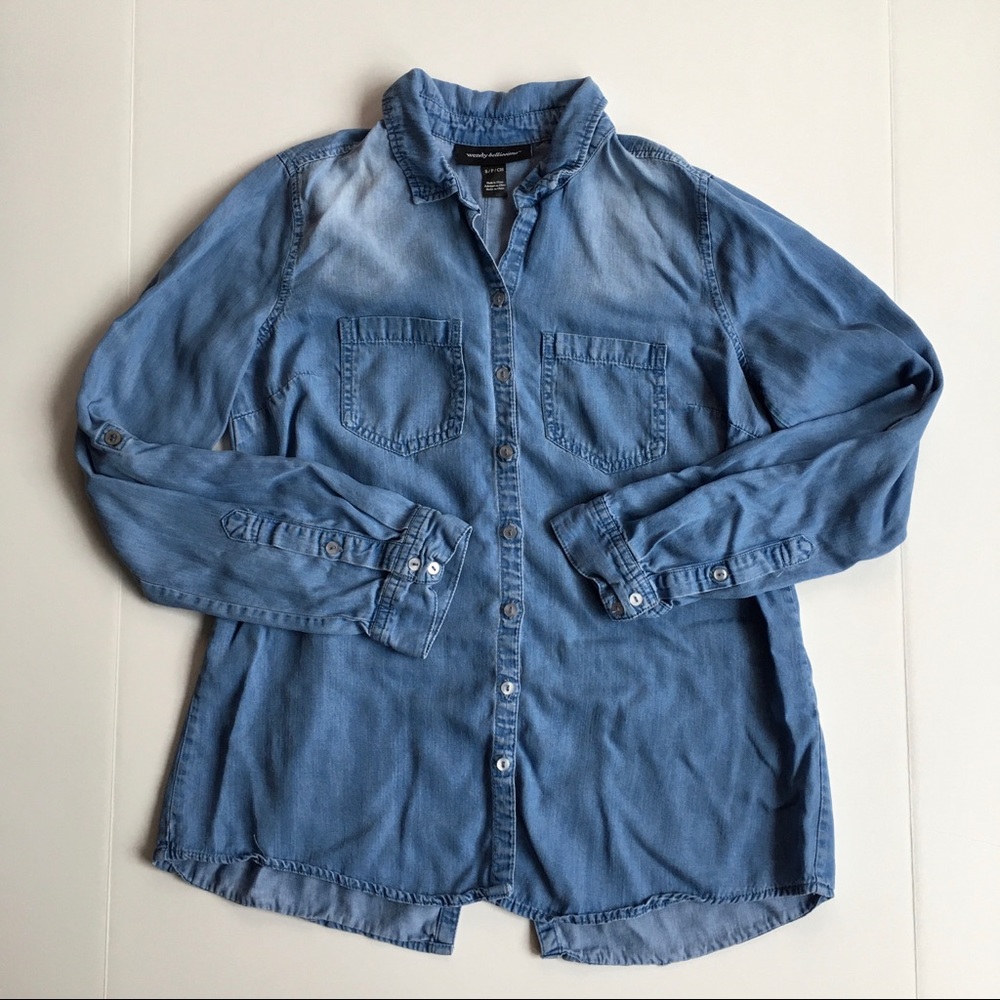 Wendy Bellissimo Size S Button Down Denim Shirt